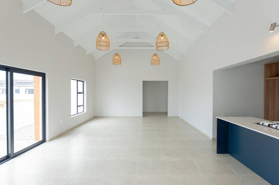 3 Bedroom Property for Sale in Brittania Beach Estate Western Cape